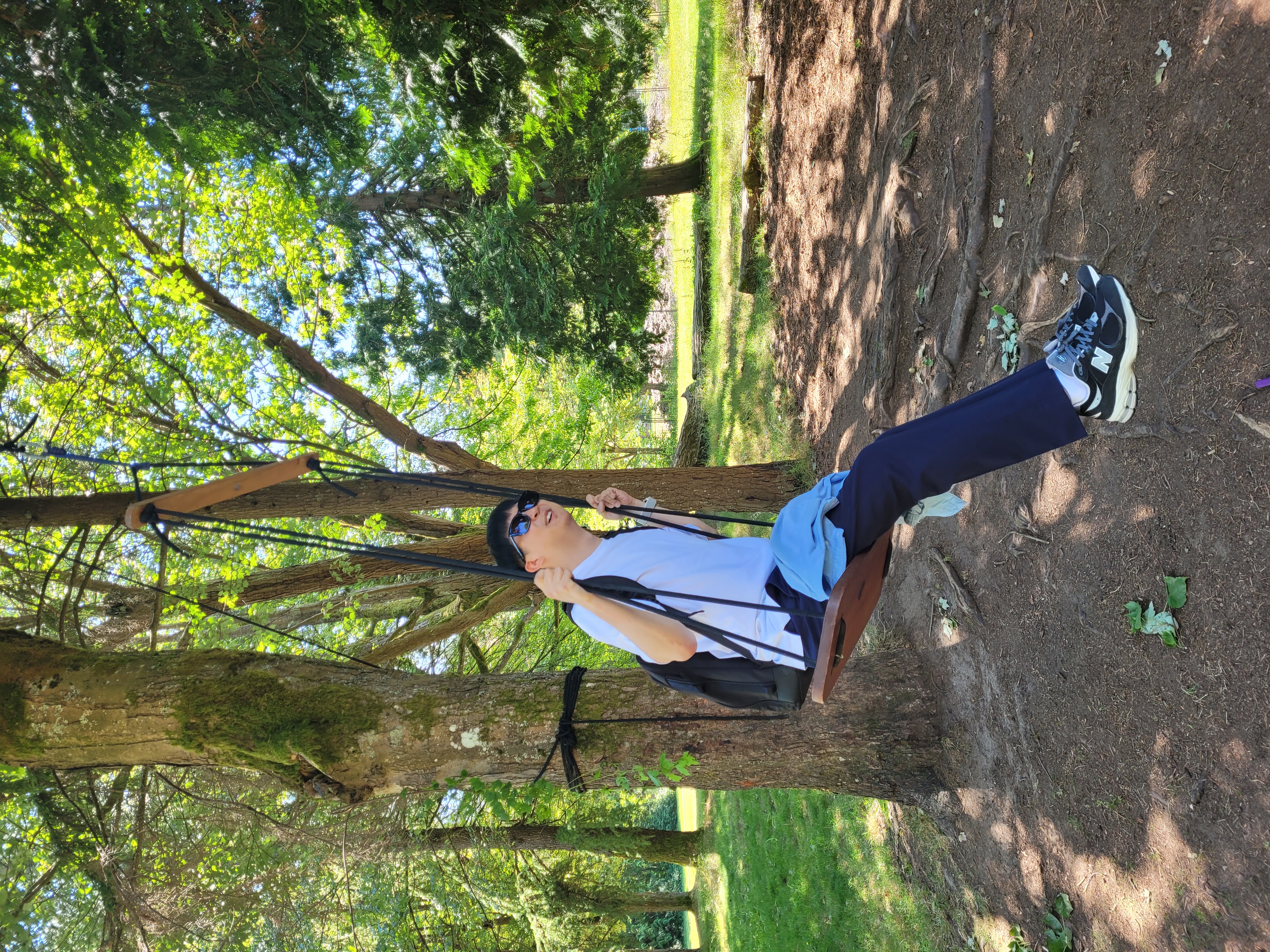 Also met a precious guest from Korea there. 